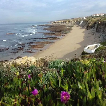 펜션 Casa Ribamar - Mar, Praia E Surf 에리세이라